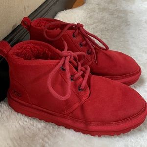 Red Neumel Uggs Men’s size 6